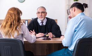 Signs You Need a Divorce Lawyer Immediately