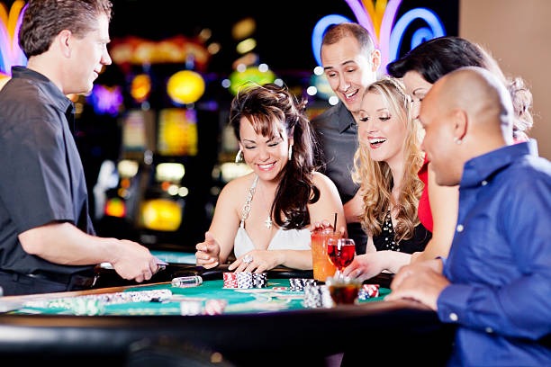 Online Casino Singapore: Comparing Game Menus and Platform Sections